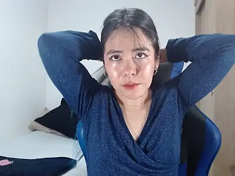 EloiseJun webcam