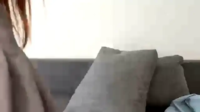 teen_Mira webcam