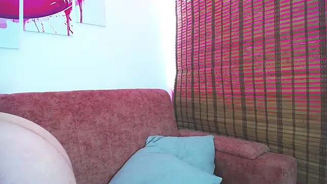 Naomi_let webcam
