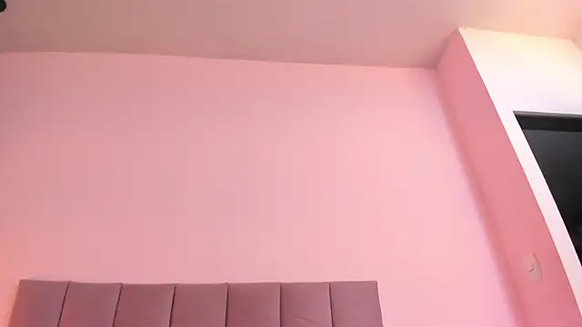 violet_myerrs webcam