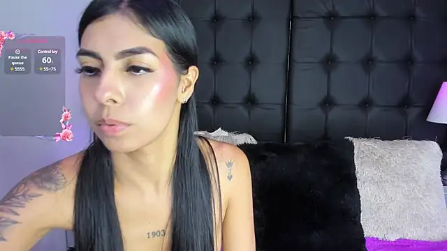 MaiaWatson webcam