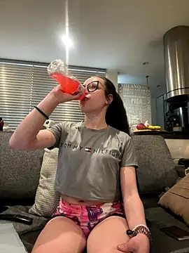 milena_23x webcam