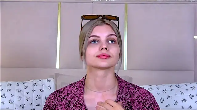RachelGarrett webcam