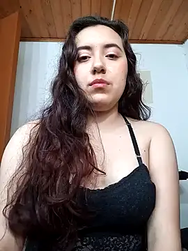 Emi_chik webcam