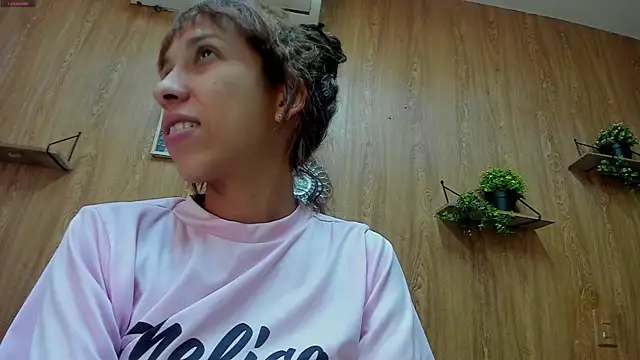 Girls_Temple webcam