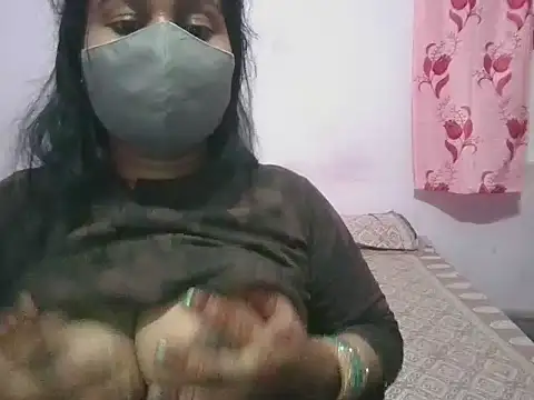 Pinkyrani2333 webcam