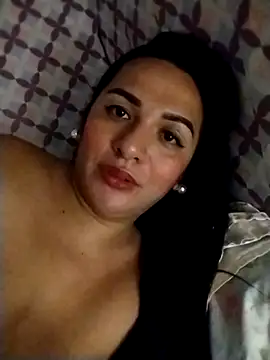 Yourbabyshane webcam