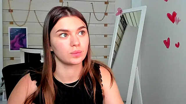 Josephine_Kiss webcam