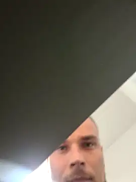 Marc69996 webcam