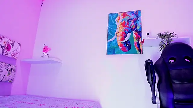 Luna_prettyy webcam