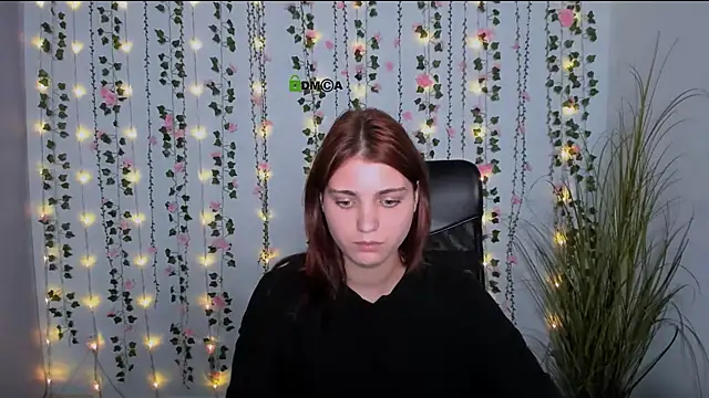 evelyn_muse webcam