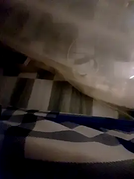 Linda219 webcam