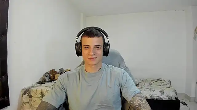 Balo_lovers webcam