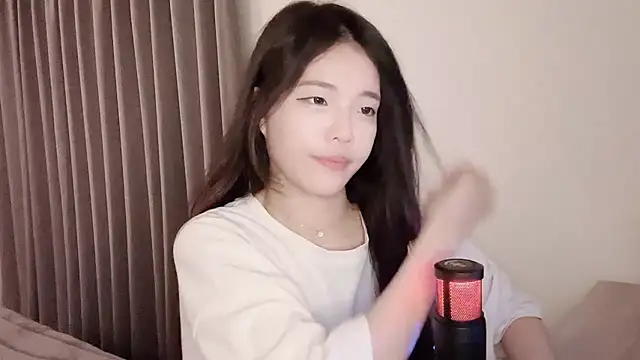 Qaz42799 webcam