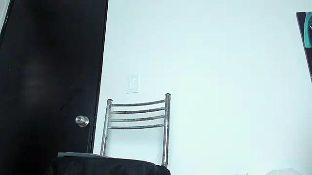 pocahotass_11 webcam