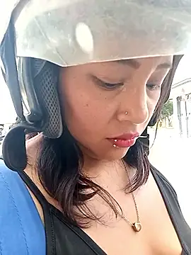 Dulce_Pettit webcam