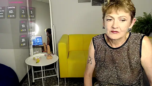 SexyGrandma_ webcam