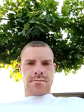 Ivanovfanel123 webcam