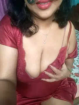 Laaly_Sona