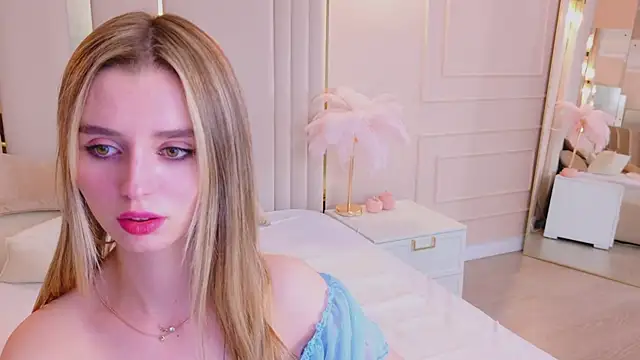 MarybethSnow webcam