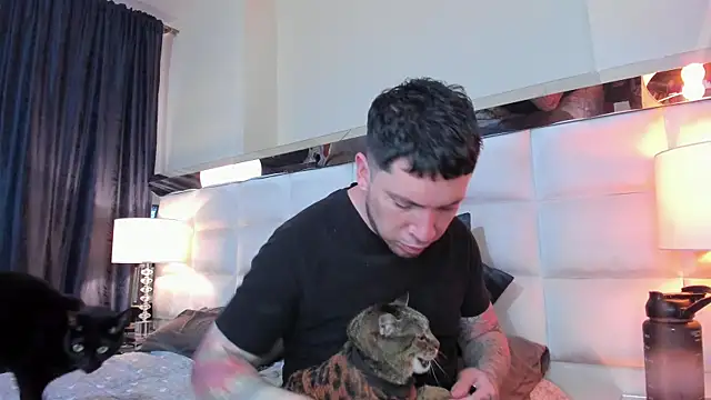 Adam_tatto webcam