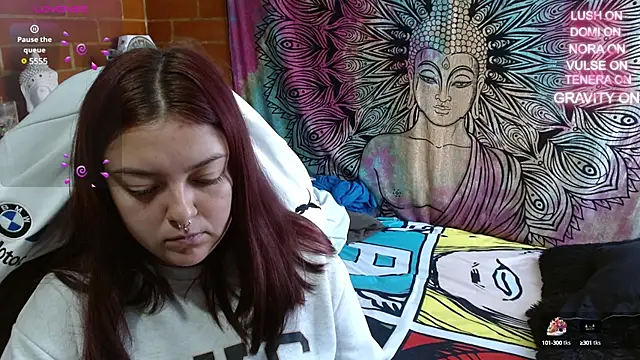 seraphyne_33 webcam
