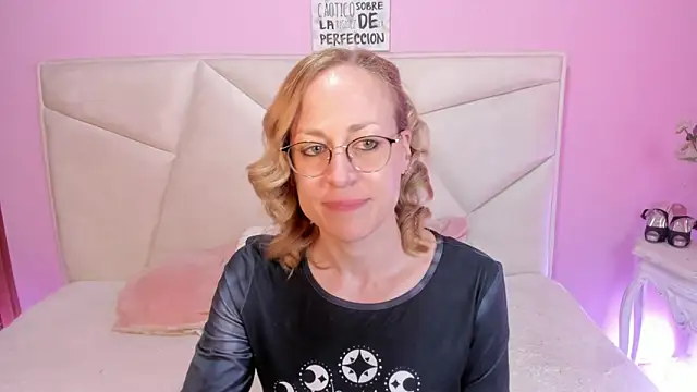 sammysanders - SammySanders's free webcam - UK Sex Cams