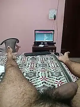 delhi28 - Delhi28's free webcam - UK Sex Cams