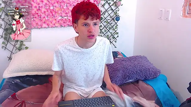 iam_lukas__ webcam