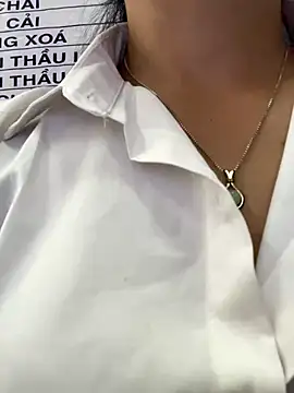 tuyyei_gjg webcam