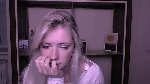 AliceHotty_ webcam