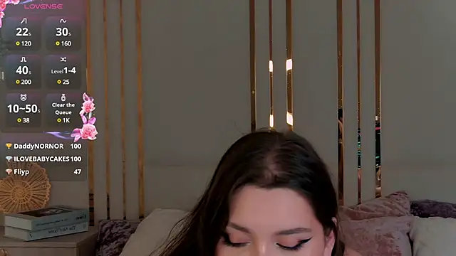 EmilyHyde webcam