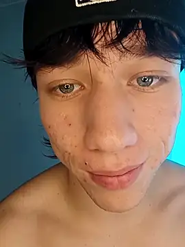 Logan_sixxer webcam