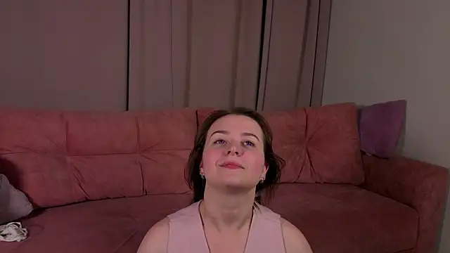 MeghanEdge webcam