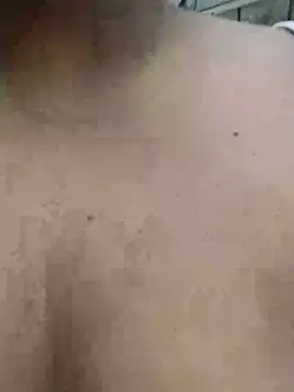 sexy-mom22 webcam
