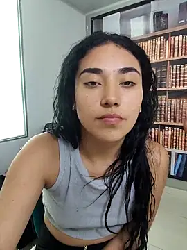 MilaSweet_ webcam