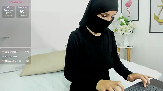 __Nahia webcam