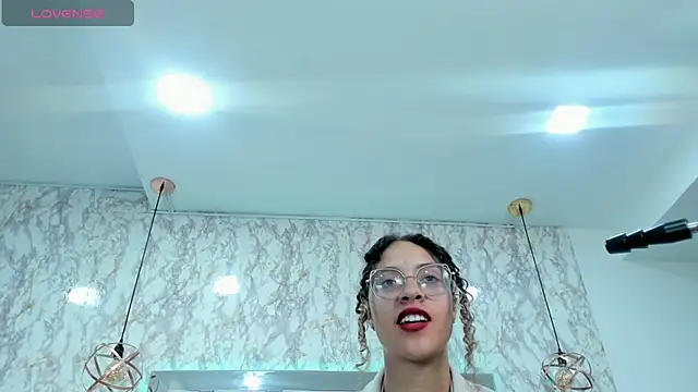 Hanna_Cornee_ webcam