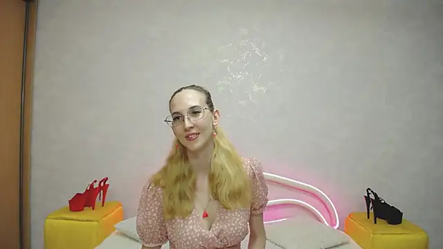 KlaryBrait webcam
