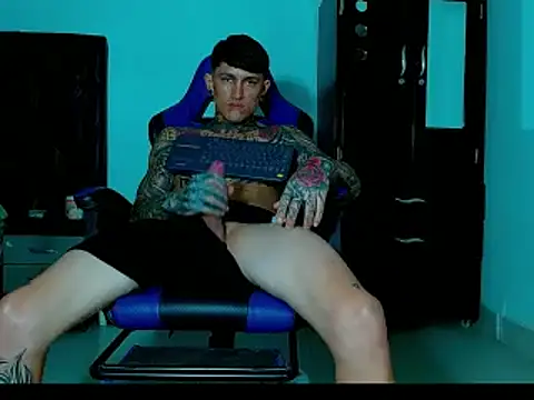 Sexy_BOY_Tatoo webcam