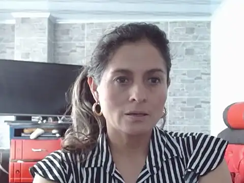 linda-mature43 webcam