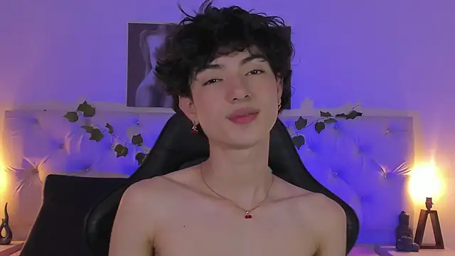 Elliot_younngg webcam