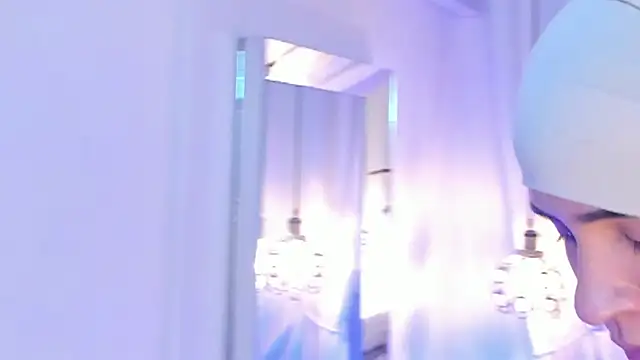 nahomiii1 webcam