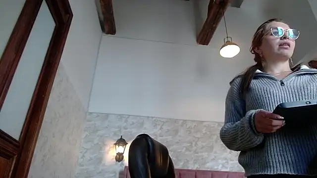 _isaabellaa webcam