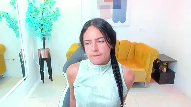 Zoe_raven webcam