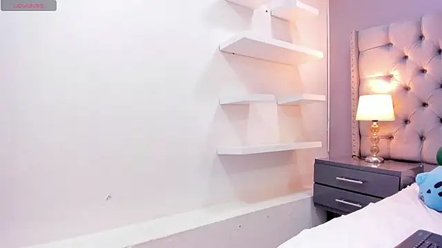 ValeryThomas webcam