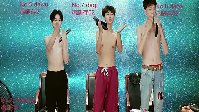 Модель: hot-boys001