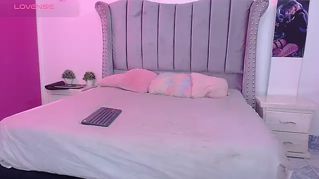 paris_hot12 webcam