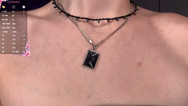 nicolamour webcam