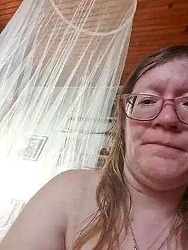 Lilirose-63 webcam